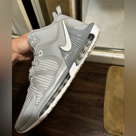 Nike Lebron Witness 7 - Picture 2 of 4